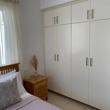 Beautiful 2 Bed In Valley, Paphos פאהיה
