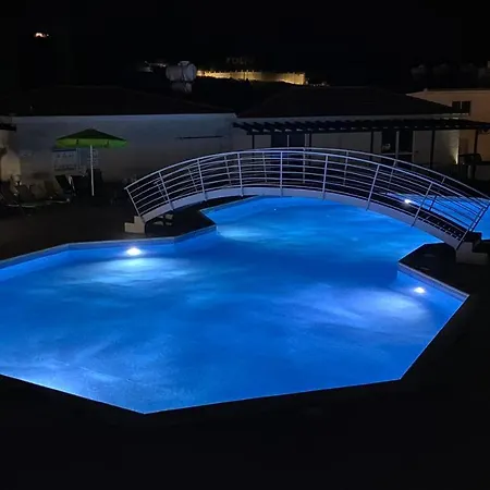 Διαμέρισμα Beautiful 2 Bed In Valley, Paphos Πέγεια