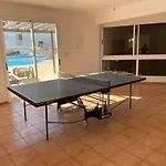 Beautiful 2 Bed In Valley, Paphos 아파트 *