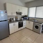 Beautiful 2 Bed In Valley, Paphos 페이야