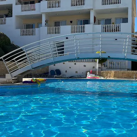 Apartment Beautiful 2 Bed In Valley, Paphos