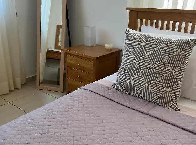 Beautiful 2 Bed In Valley, Paphos * Peja