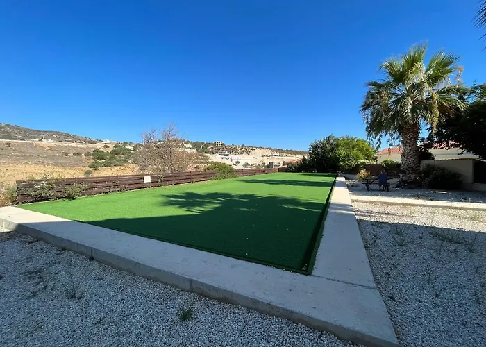 Beautiful 2 Bed In Valley, Paphos