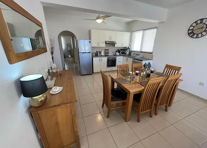 Beautiful 2 Bed In Valley, Paphos * Peja