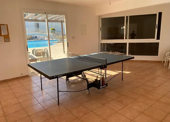 Beautiful 2 Bed In Valley, Paphos Apartament *